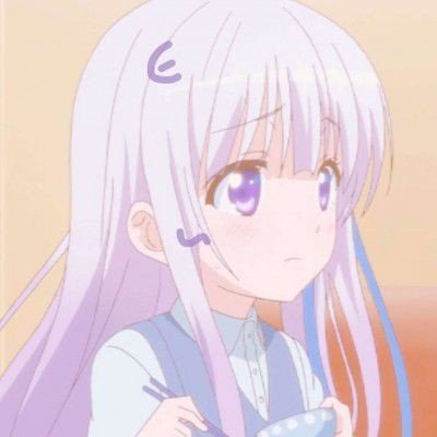 白鹿晒手搓眼线